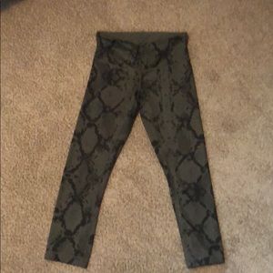Lululemon Wunder Under Digital Snake Camo crops